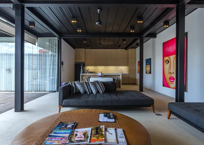 Villa One Eleven Retreat Seminyak (Bali)