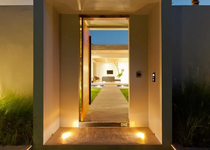 One Eleven Retreat Villa Seminyak (Bali)