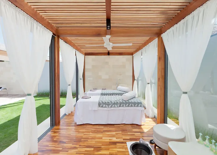 Villa One Eleven Retreat Seminyak (Bali)