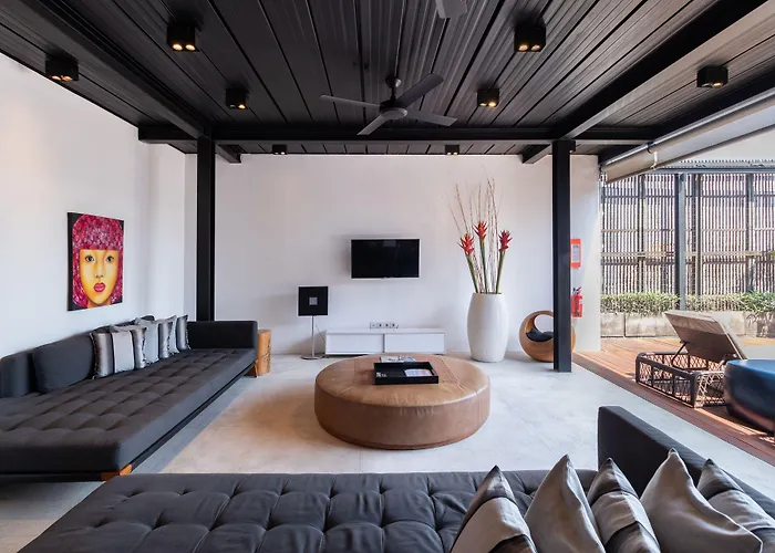 Villa One Eleven Retreat