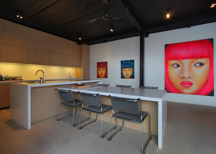 Villa One Eleven Retreat